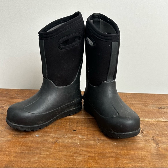Bogs Winter Snow Waterproof Boots Black Kids Size 12 - Picture 2 of 5